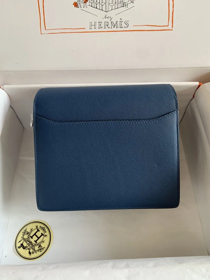Alternative view of Hermes Roulis Bags-29