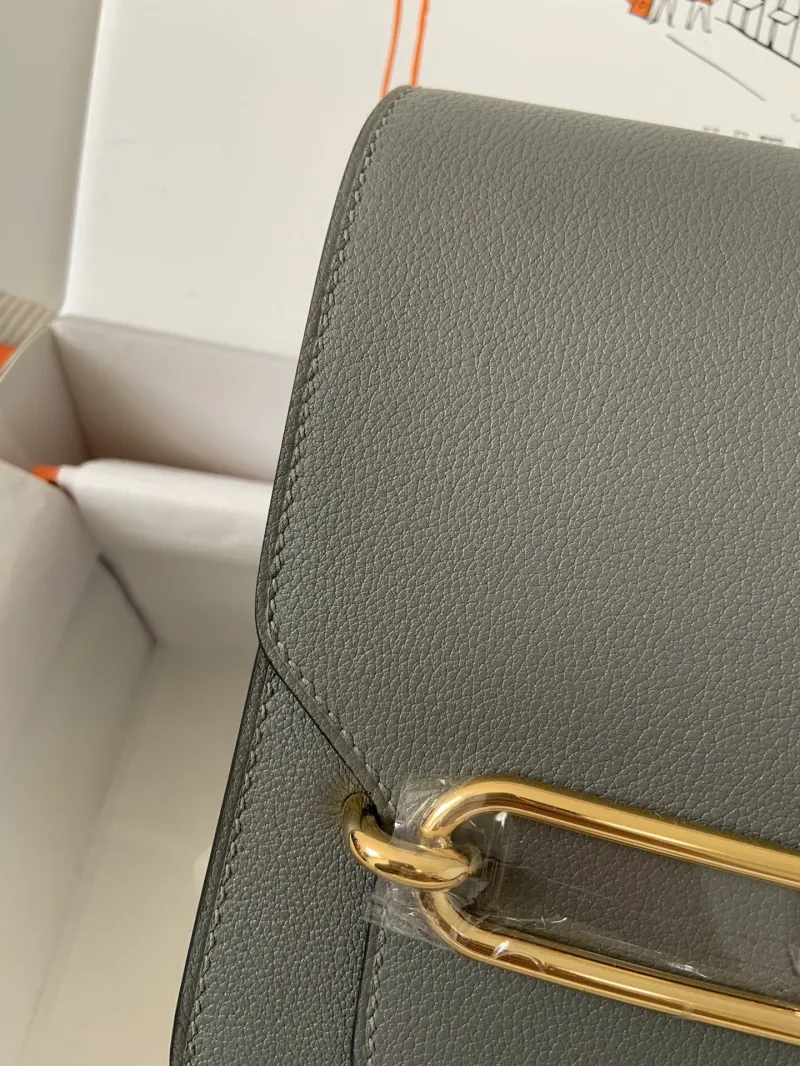 Hermes Roulis 31 Gray Leather Crossbody Bag - Image 5
