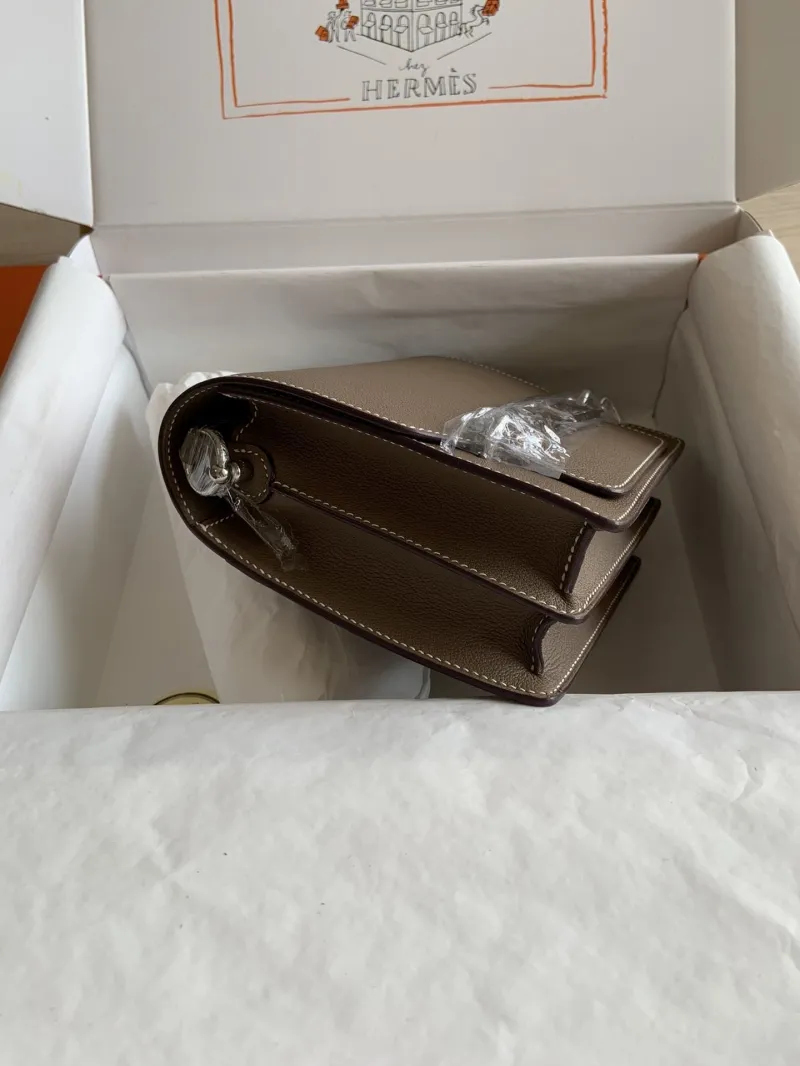 Hermes Roulis Taupe Leather Bag Size 36 - Image 3