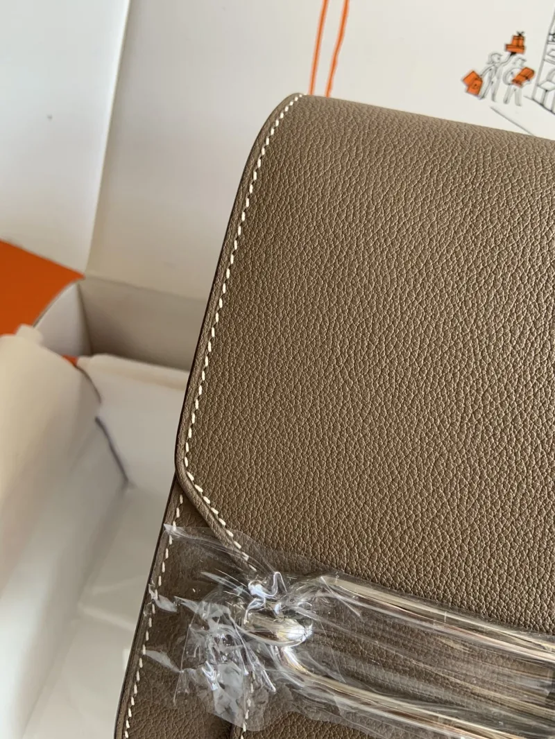 Hermes Roulis Taupe Leather Bag Size 36 - Image 5