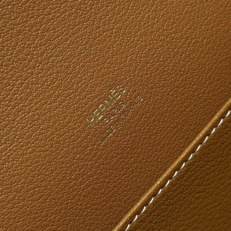 Hermes Brown Roulis Crossbody Bag - Image 9