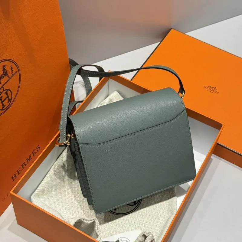 Alternative view of Hermes Roulis Bags-41