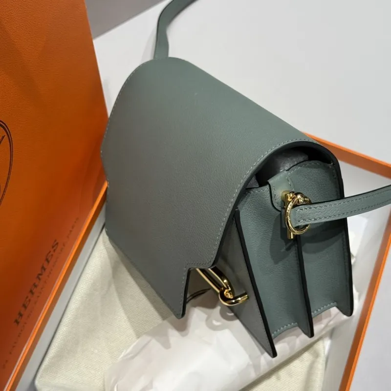 Hermes Roulis Gray Crossbody Bag - Image 3