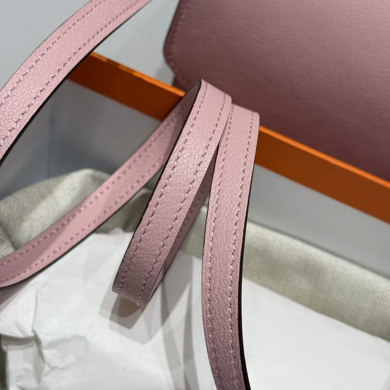 Hermes Pink Roulis Crossbody Bag - Image 5