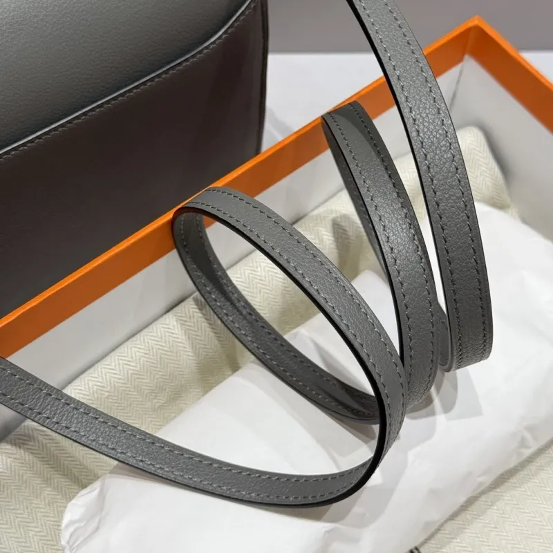 Hermes Gray Roulis Crossbody Bag 44 - Image 8