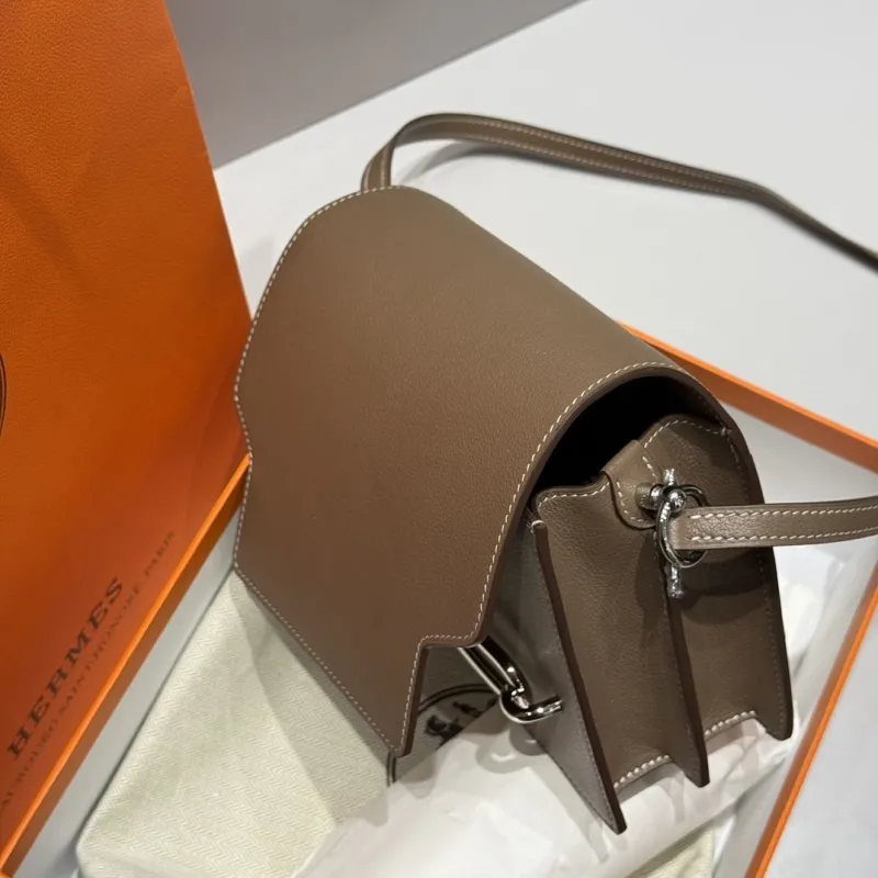 Hermes Taupe Roulis Crossbody Bag - Image 3