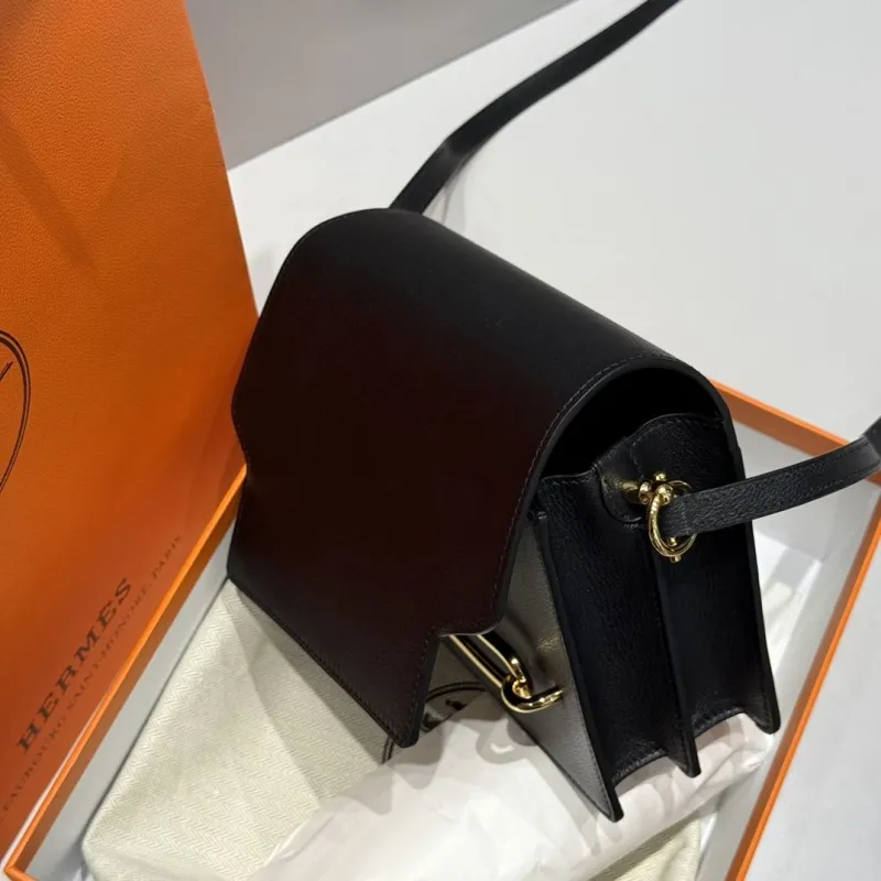 Hermes Black Roulis Crossbody Bag 49 - Image 3