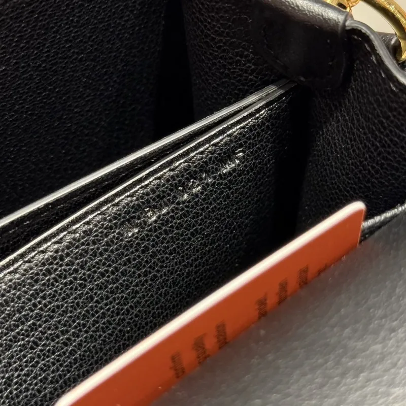 Hermes Black Roulis Crossbody Bag 49 - Image 7