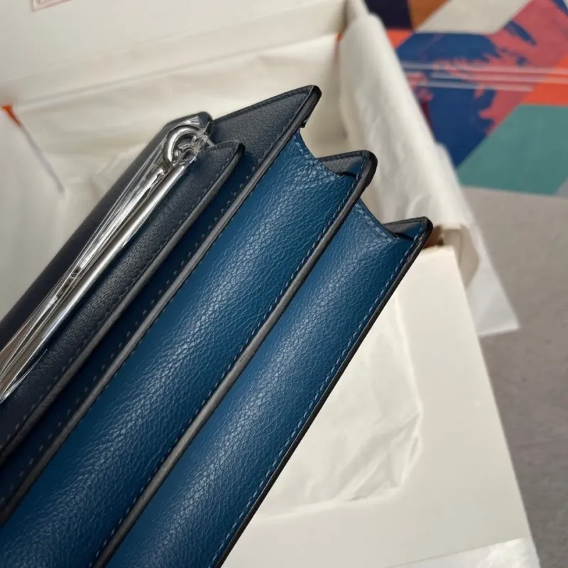 Hermes Blue Roulis Crossbody Bag - Image 7