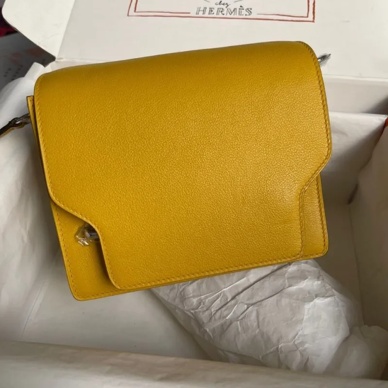 Hermes Yellow Roulis Crossbody Bag - Image 7