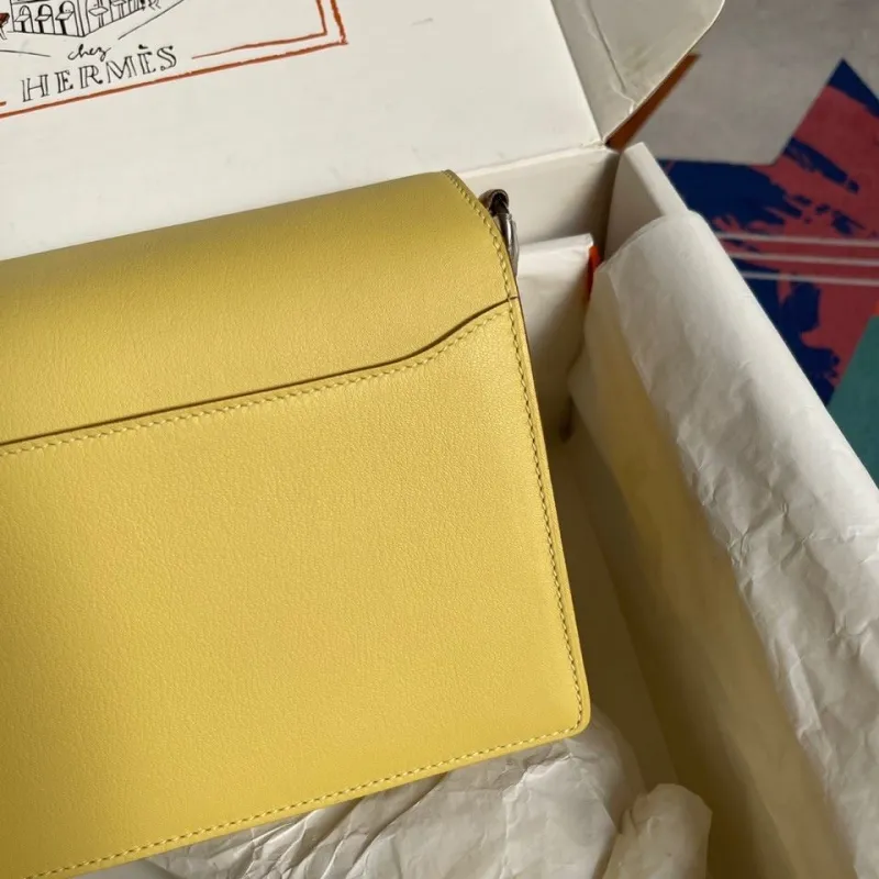 Hermes Yellow Roulis Leather Crossbody Bag - Image 4