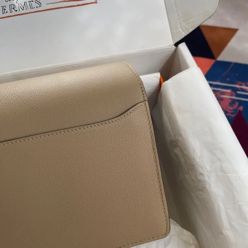 Hermes Beige Roulis Leather Crossbody Bag - Image 5