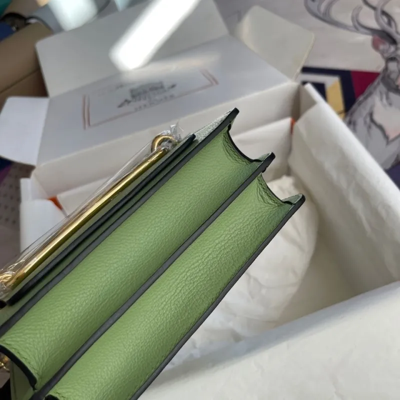 Hermes Green Roulis Leather Crossbody Bag 96 - Image 5