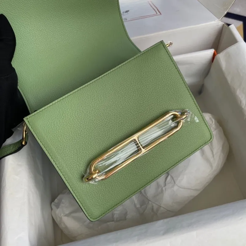 Hermes Green Roulis Leather Crossbody Bag 96 - Image 8