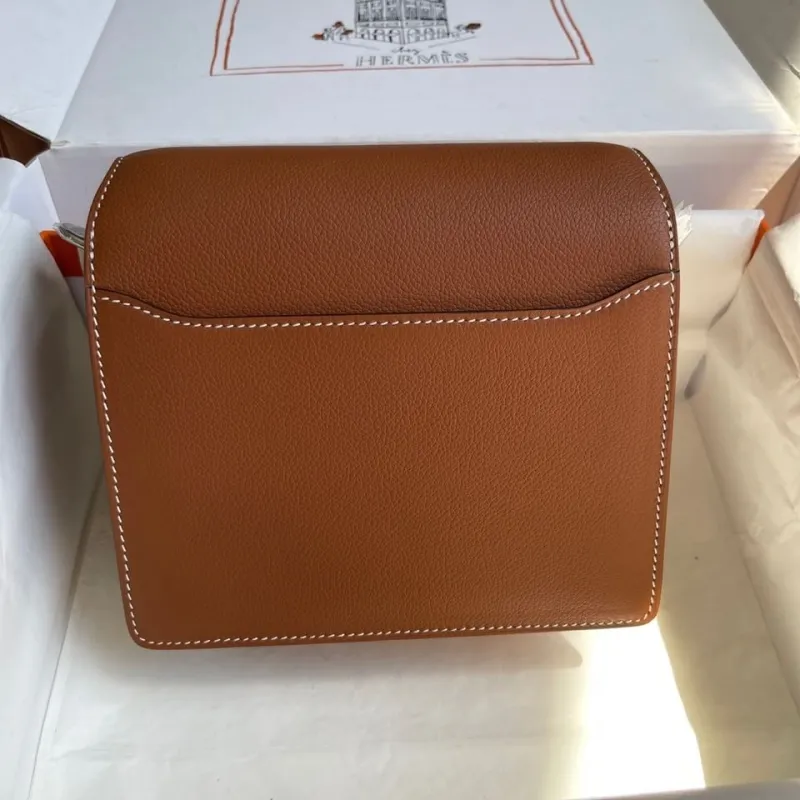 Hermes Brown Roulis Crossbody Bag - Image 3