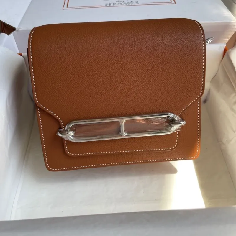 Hermes Brown Roulis Crossbody Bag - Image 5