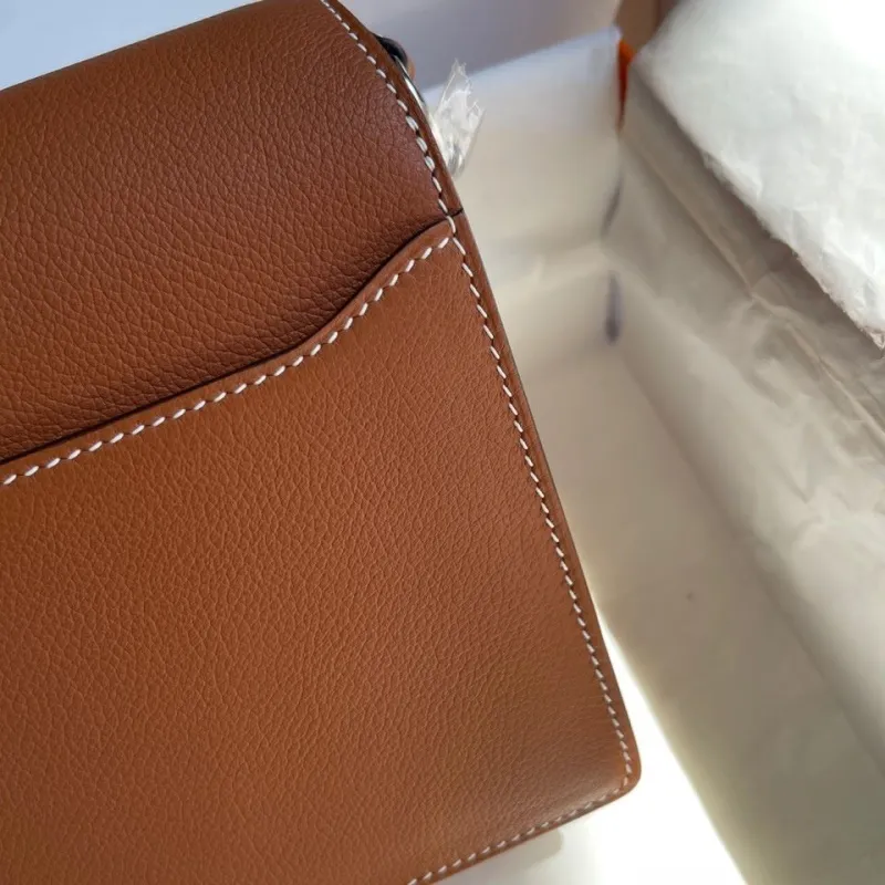 Hermes Brown Roulis Crossbody Bag - Image 6