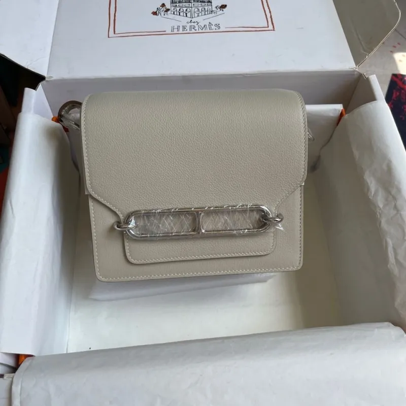 Alternative view of Hermes Roulis Bags-103