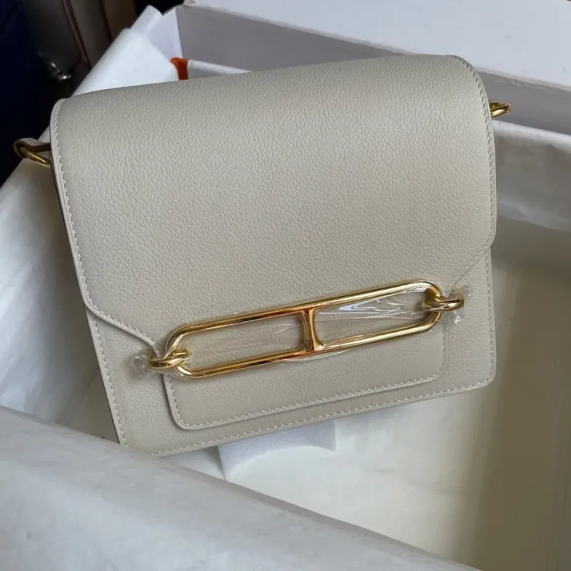 Alternative view of Hermes Roulis Bags-104