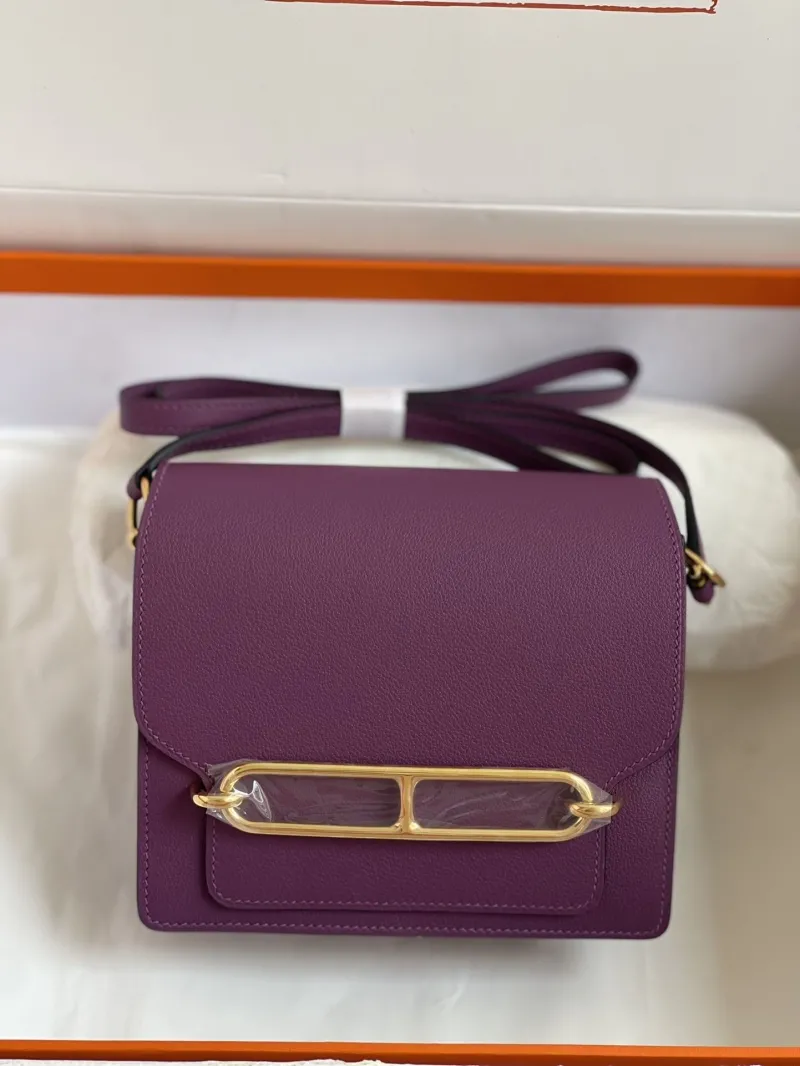 Alternative view of Hermes Roulis Bags-108
