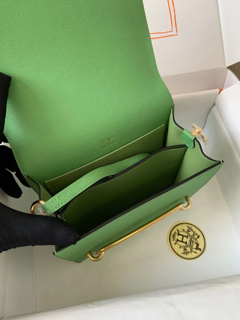 Hermes Green Roulis Crossbody Leather Bag - Image 9