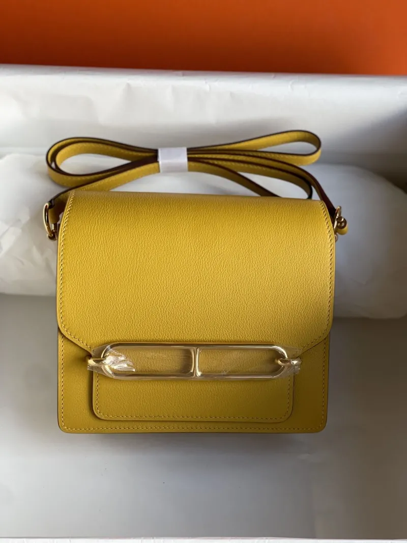 Alternative view of Hermes Roulis Bags-111