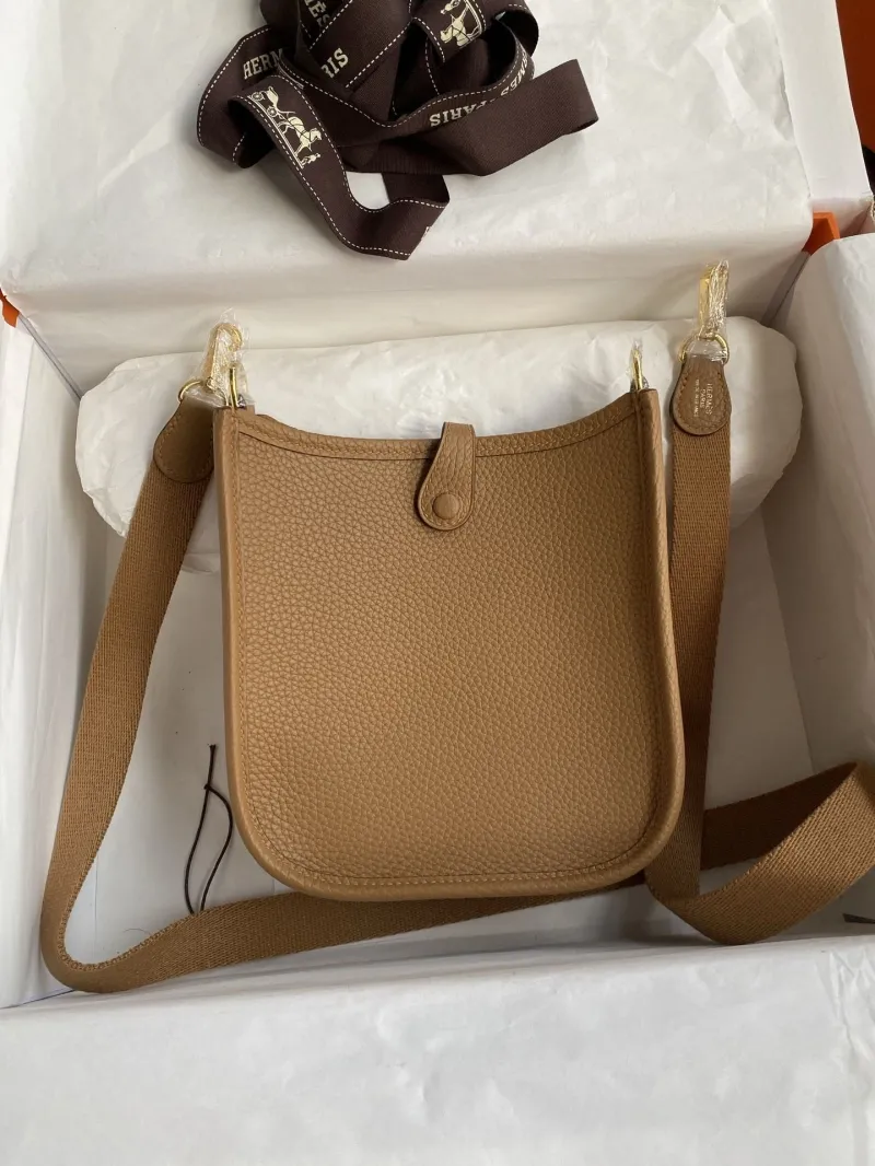 Alternative view of Hermes Satchel Bags-7