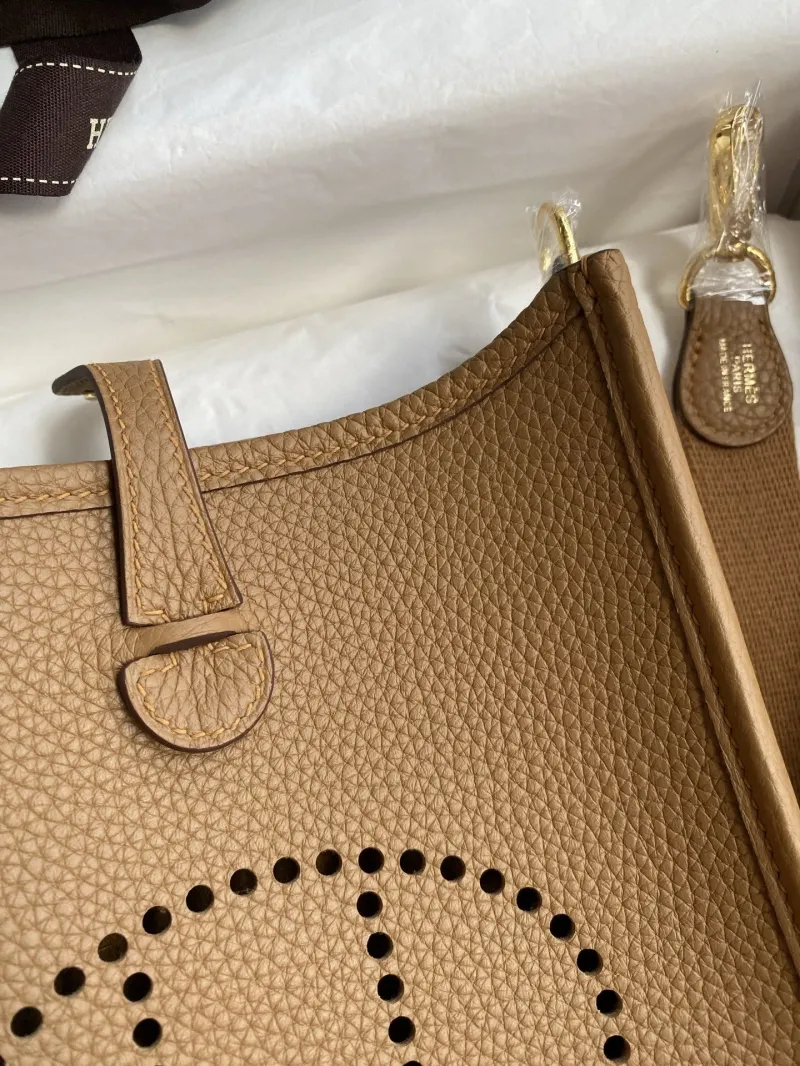 Hermes Tan Crossbody Satchel Bag - Image 7