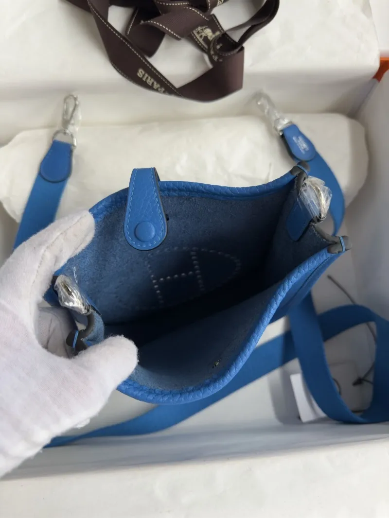 Hermes Blue Leather Crossbody Satchel Bag Size 13 - Image 9