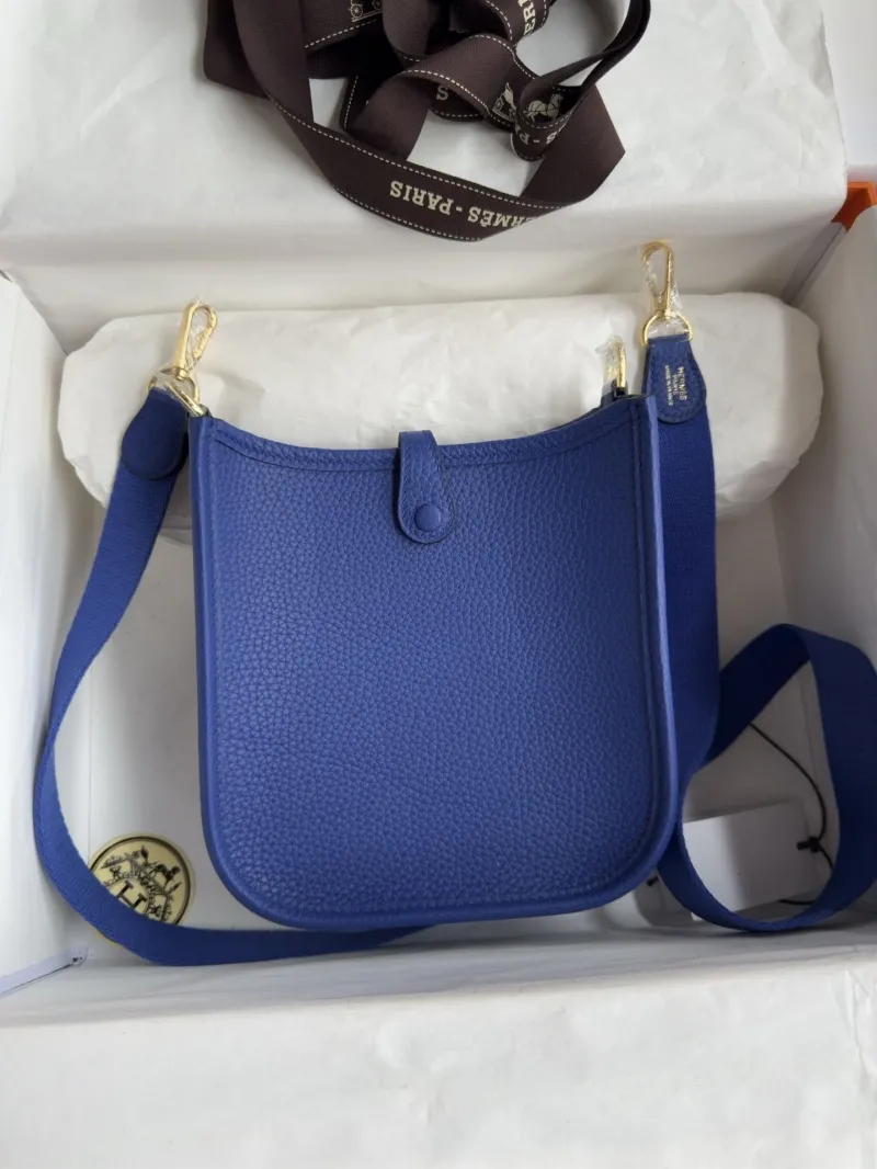 Alternative view of Hermes Satchel Bags-15