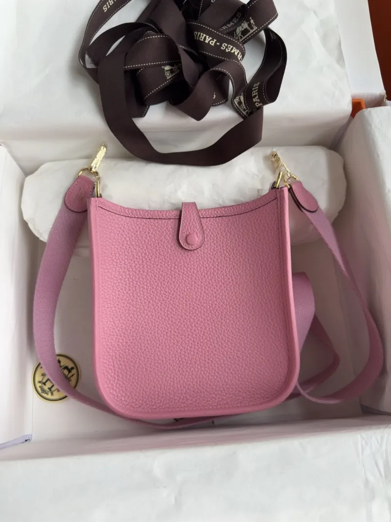 Alternative view of Hermes Satchel Bags-19