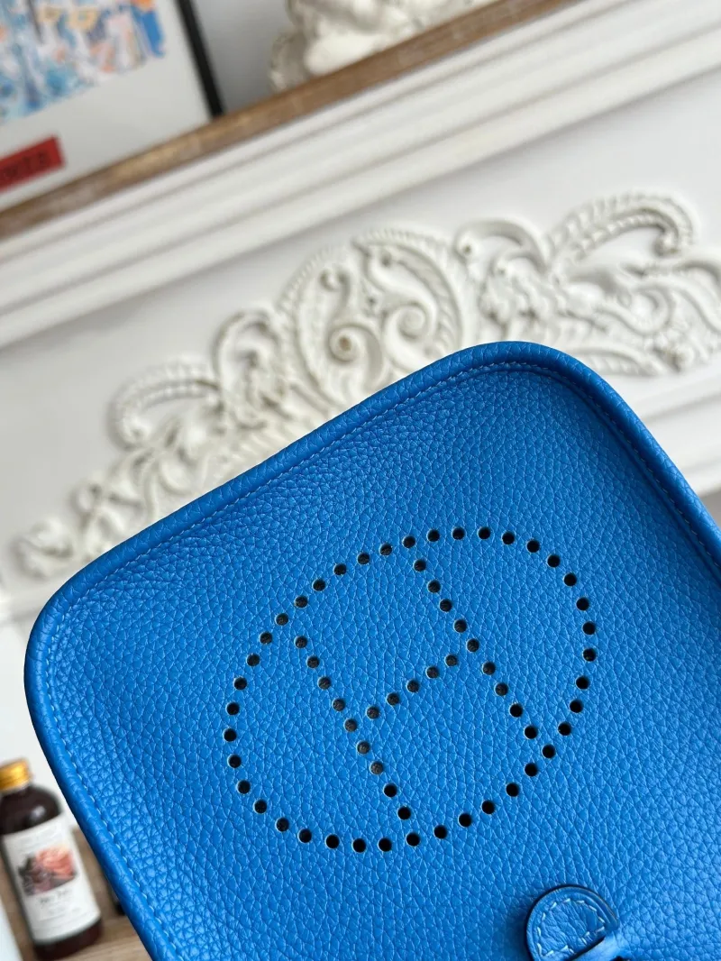 Hermes Blue Leather Crossbody Satchel Bag - Image 4