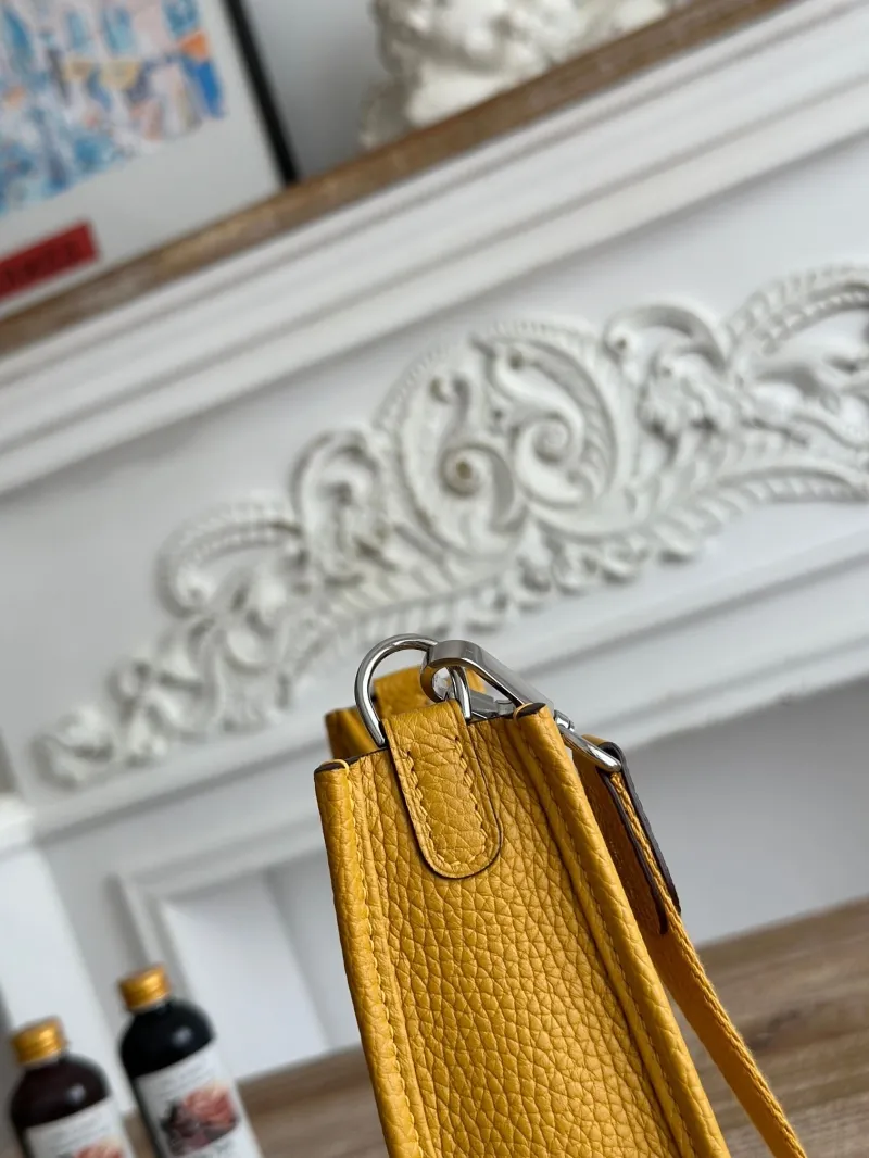 Hermes Yellow Crossbody Satchel Bag Size 26 - Image 6