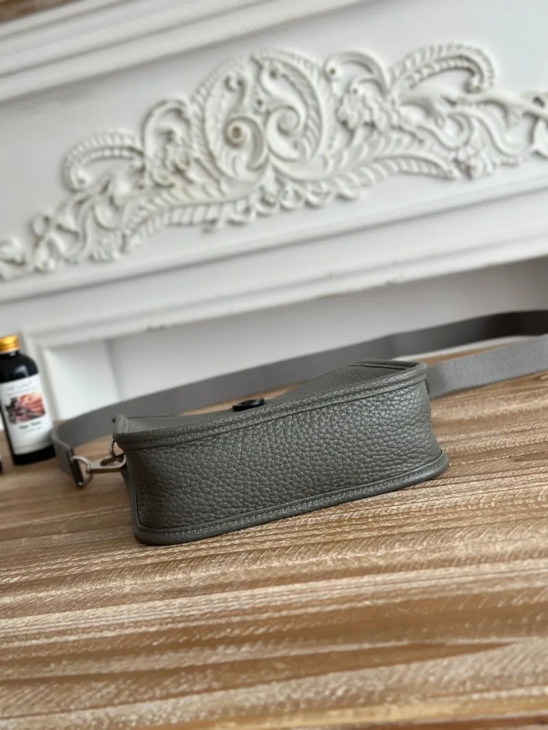 Hermes Gray Leather Crossbody Satchel Bag 27 - Image 5