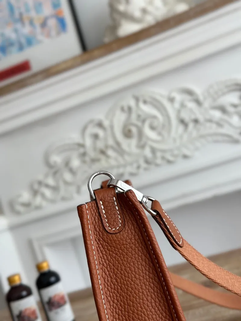 Hermes Brown Leather Crossbody Satchel Bag Size 32 - Image 6