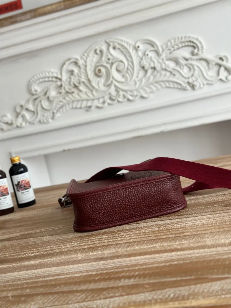 Hermes Burgundy Leather Crossbody Bag 37 - Image 5