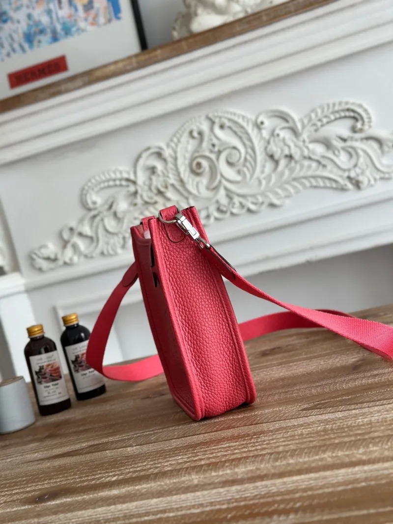 Alternative view of Hermes Satchel Bags-38