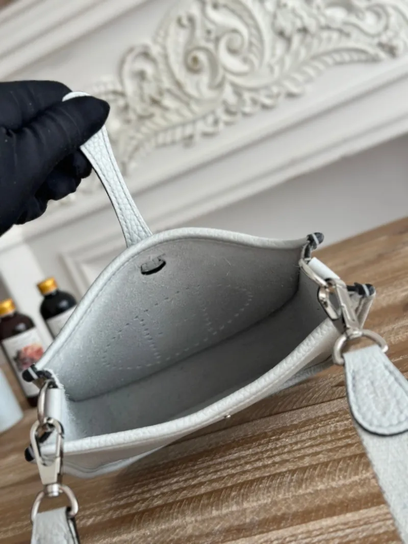 Hermes Light Blue Crossbody Satchel Bag - Image 9