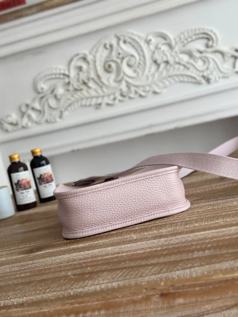 Hermes Light Pink Crossbody Satchel Bag - Image 6