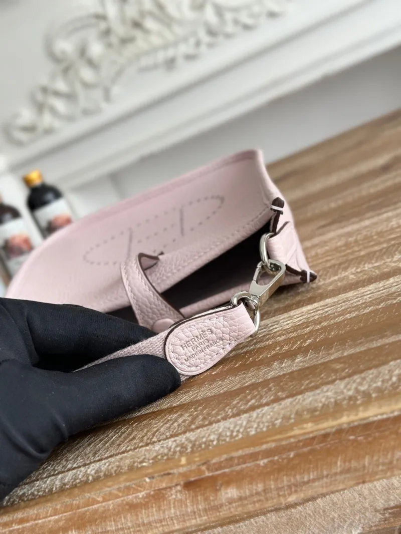 Hermes Light Pink Crossbody Satchel Bag - Image 9