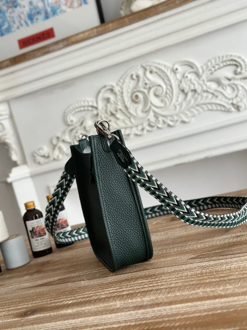 Alternative view of Hermes Satchel Bags-46