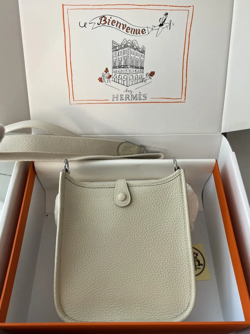 Alternative view of Hermes Satchel Bags-52