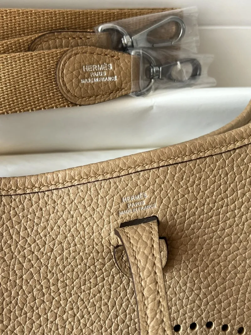 Hermes Tan Leather Crossbody Bag 61 - Image 8