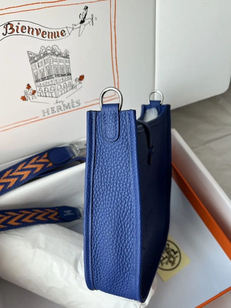 Hermes Blue Leather Crossbody Bag - Image 3
