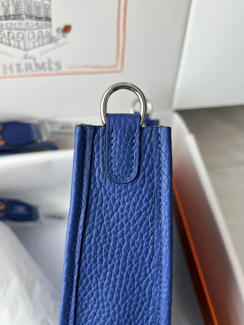 Hermes Blue Leather Crossbody Bag - Image 7