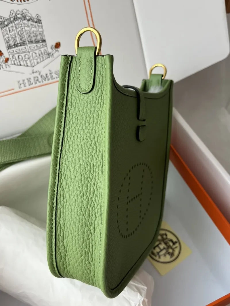 Hermes Green Crossbody Satchel Bag - Image 3