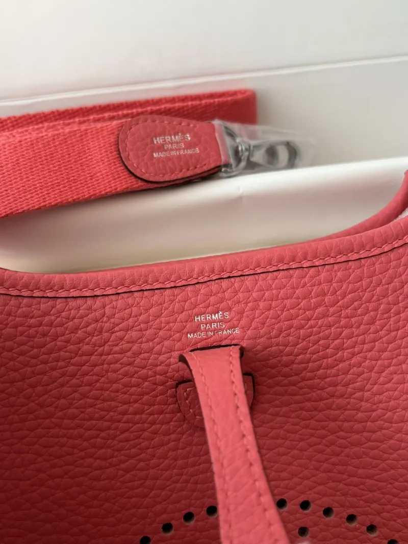 Hermes Pink Leather Satchel Crossbody Bag - Image 8