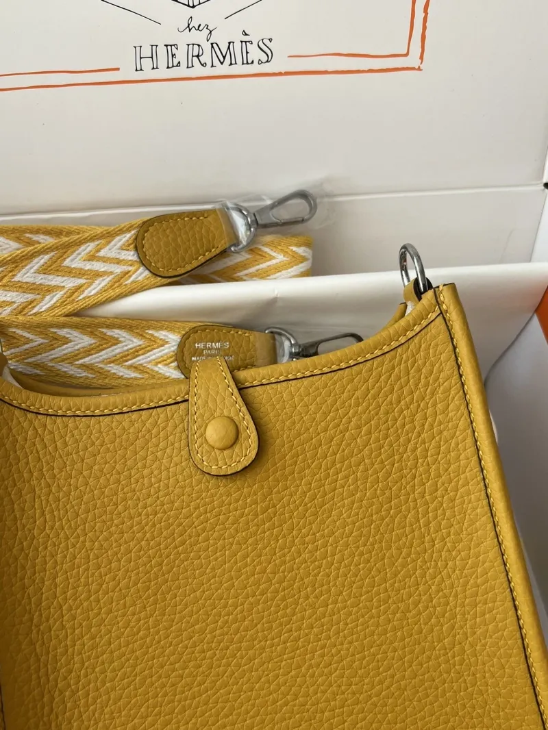 Hermes Yellow Leather Crossbody Bag - Image 6