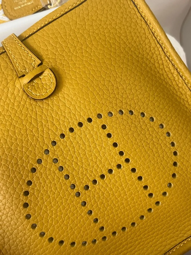 Hermes Yellow Leather Crossbody Satchel Bag - Image 5