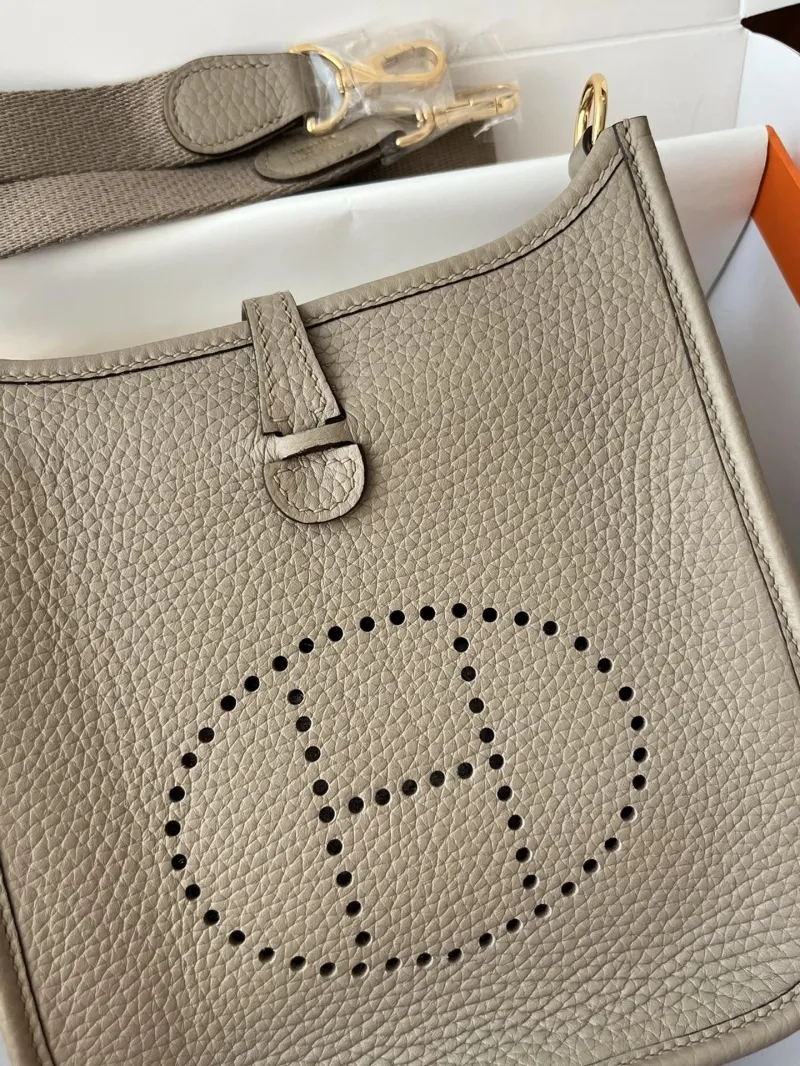 Hermes Gray Leather Crossbody Satchel Bag - Image 4